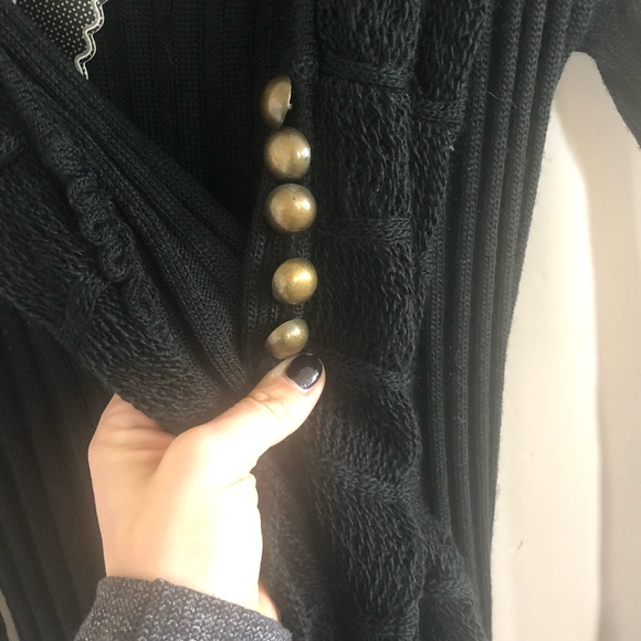 Miss Sasa Sweater - Picture 3 of 4